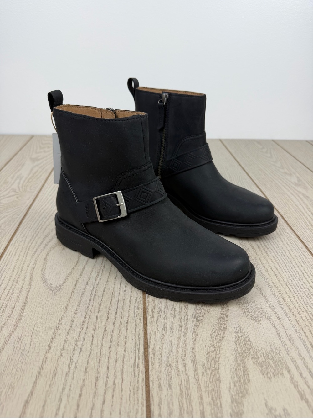 Teva Women's Rowena Block Heel Buckle Leather Booties 7.5 Black & Silver $160